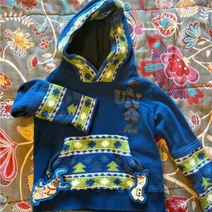 Disney frozen Blue Hoodie with Olaf, Sven and Tree Pattern